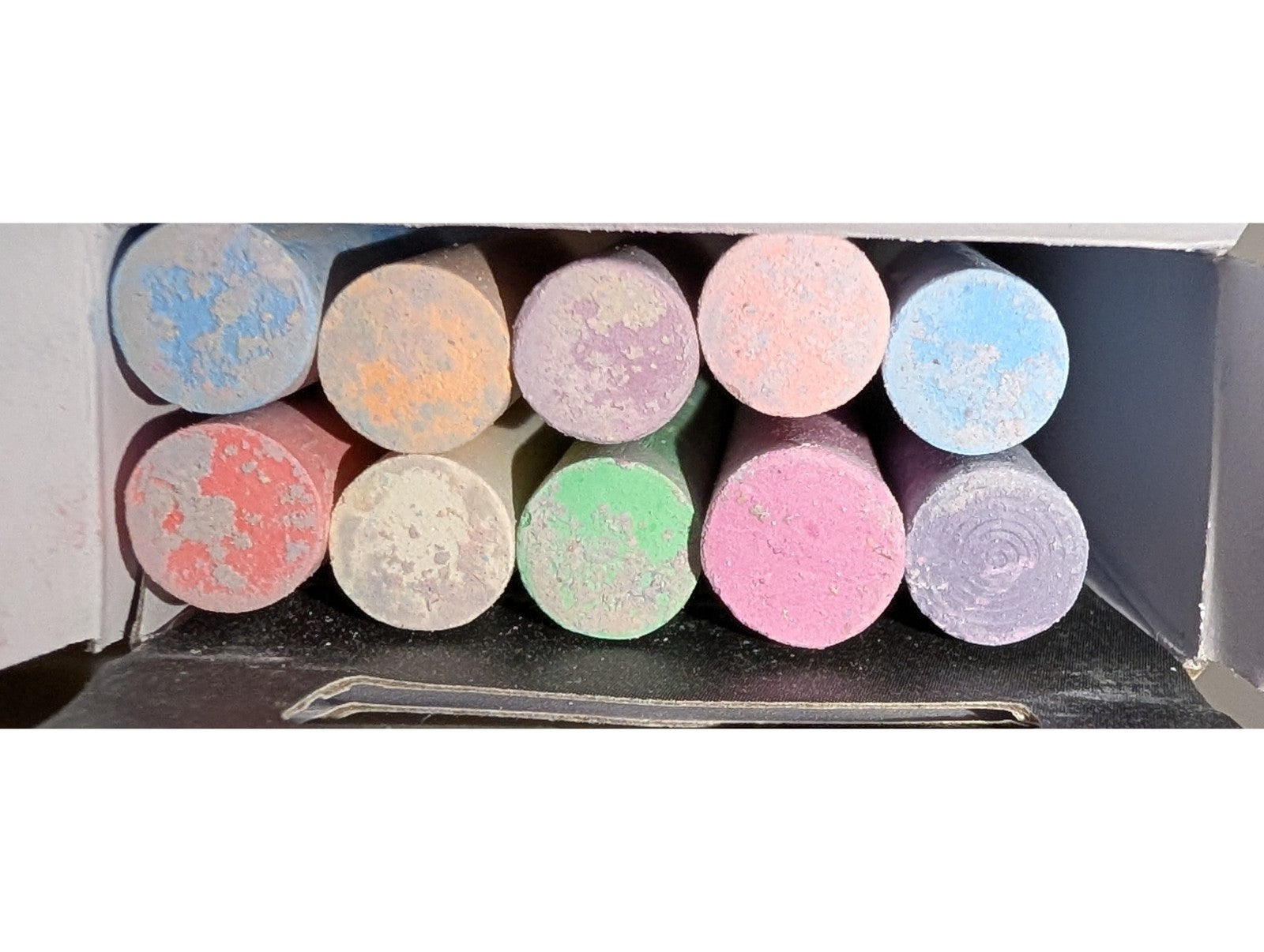 Colored Chalk 10 Piece  Set of 4 Boxes Chalkboards Crafts Drawing Sidewalk Art