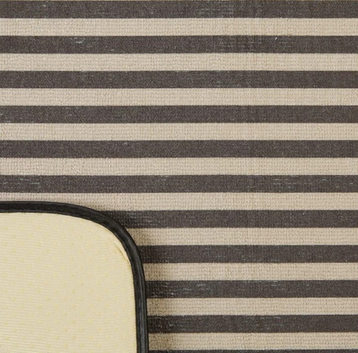 Bone Dry Machine Washable Ultra Obsorbent Brown Striped Paw Pet Feeding Mat, NEW