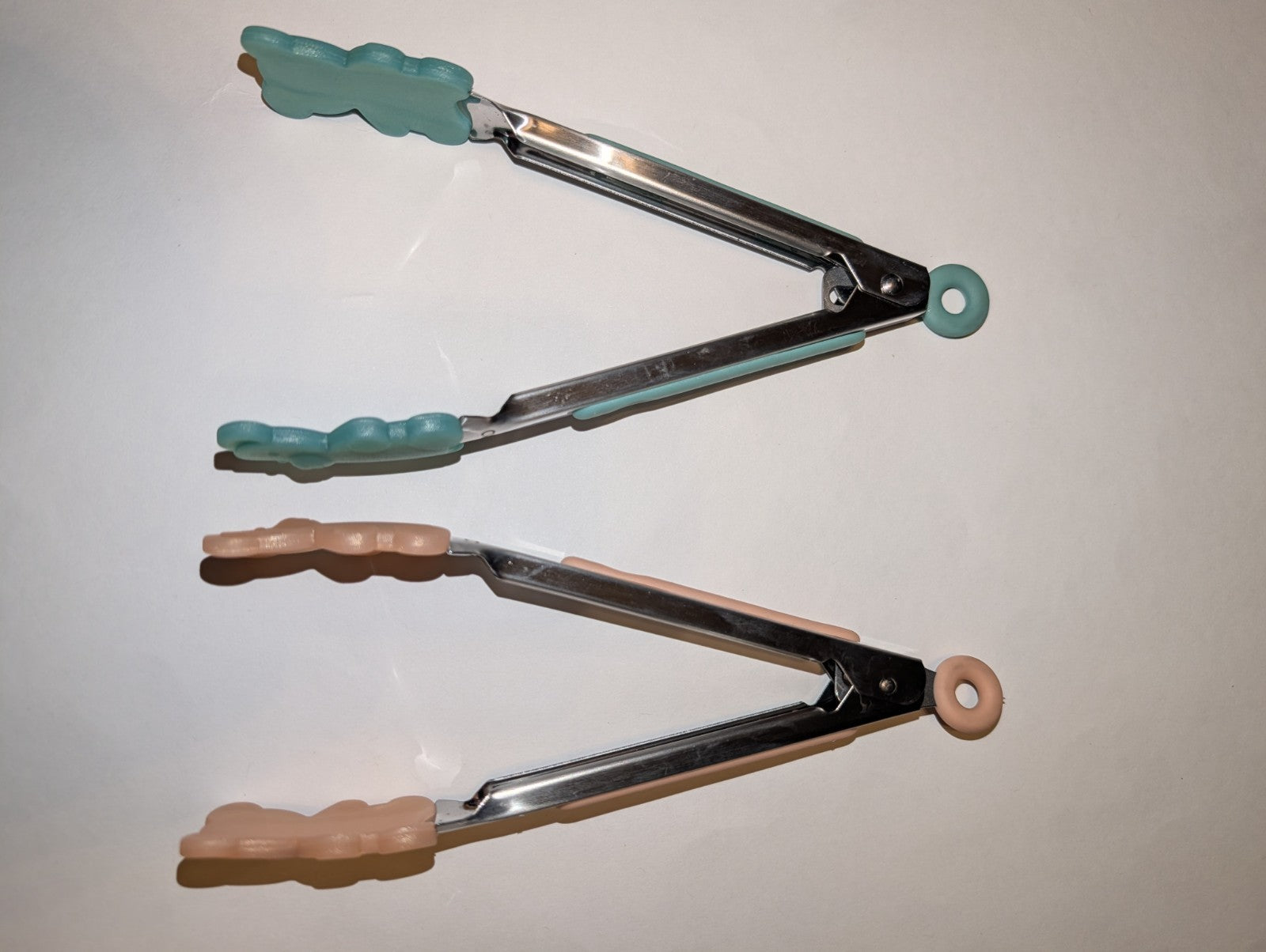Silicone Kitchen Tongs with Teddy Bear Design, 7 Inch, Teal and Rose Gold, 2PK